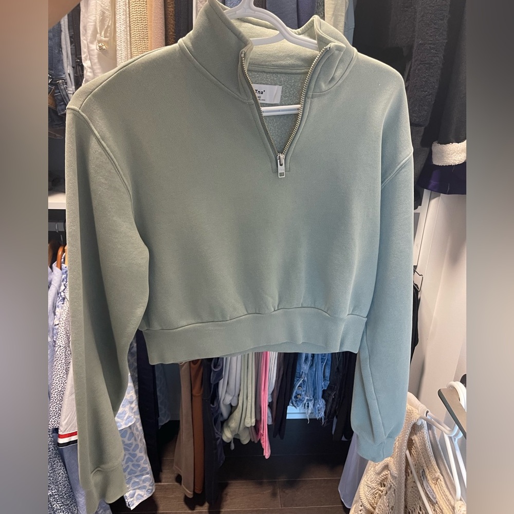 Aritzia cropped sweater with zip